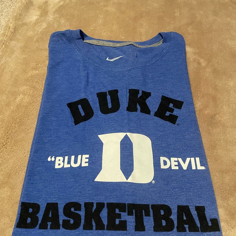 Nike Blue Graphic T-Shirt